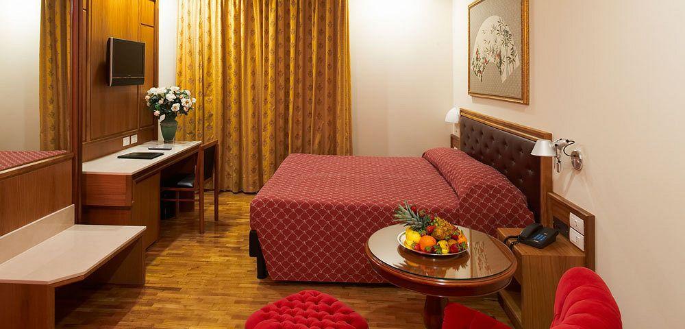 Hotel Svevo โจเยีย เดล คอลเล ภายนอก รูปภาพ