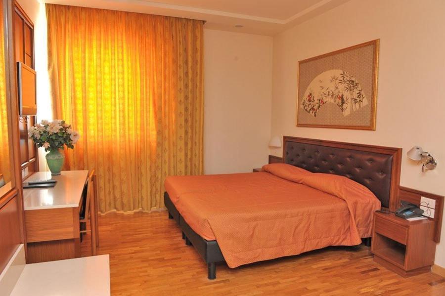 Hotel Svevo โจเยีย เดล คอลเล ห้อง รูปภาพ